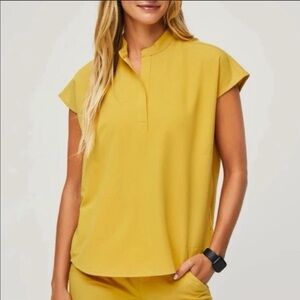 Figs Rafaela Oversized Scrub Top - Light Gold XL